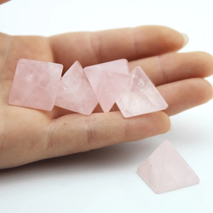 Pierre Naturelle en Forme Triangulaire