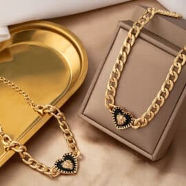 Collier Cœur de Lion Doré en Métal avec Bracelet