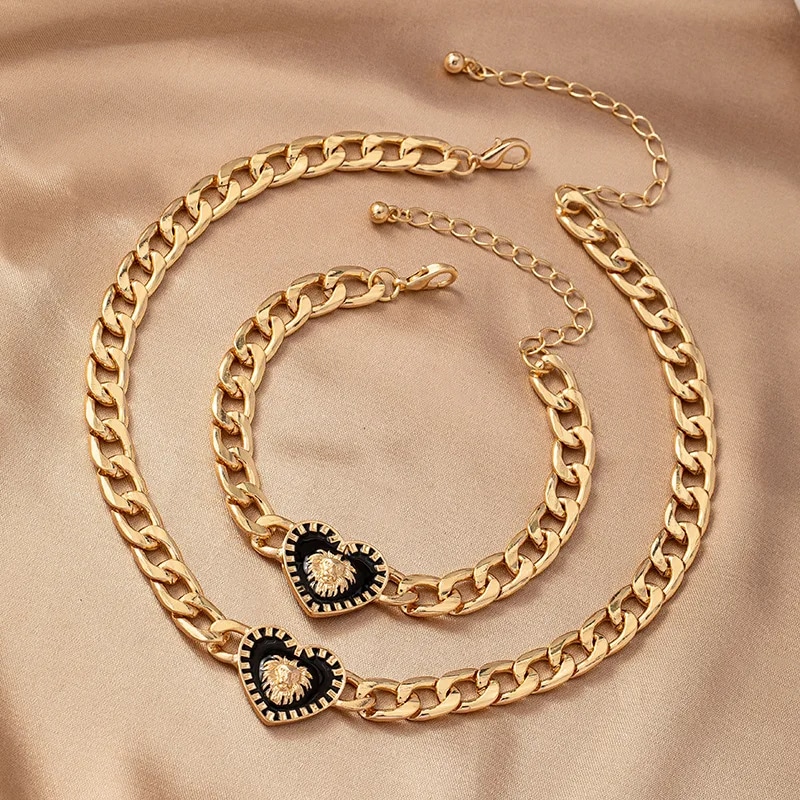 Collier Cœur de Lion Doré en Métal avec Bracelet