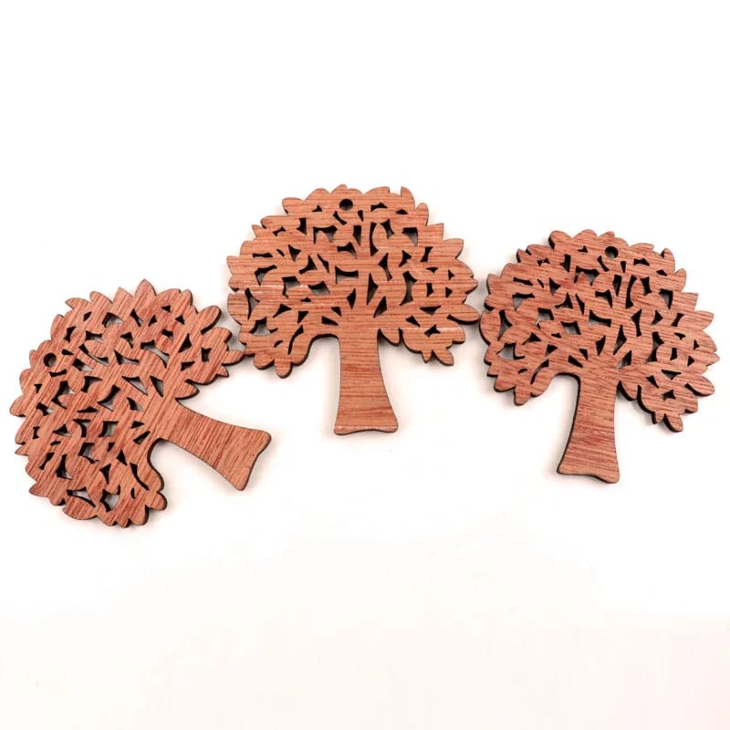Lot de Cinq Arbres de Vie en Bois Faits à la Main