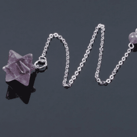 Merkaba de Style Ethnique en Pierre Naturelle sur fond gris