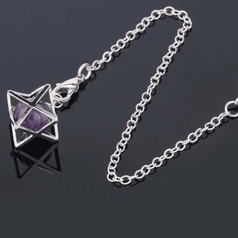 Merkaba de Style Pendule avec Perle d'Améthyste sur fond gris
