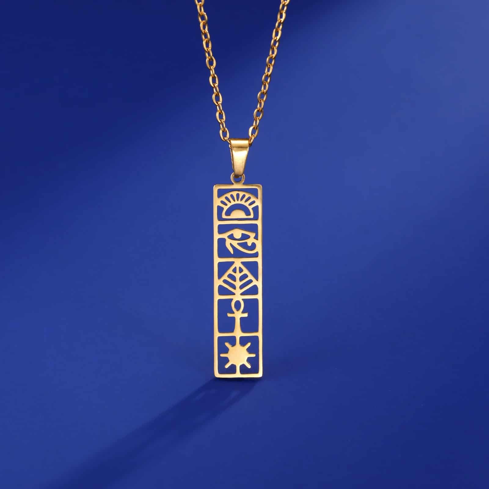 Pendentif Egyptien Doré avec Collier en Acier Inoxydable
