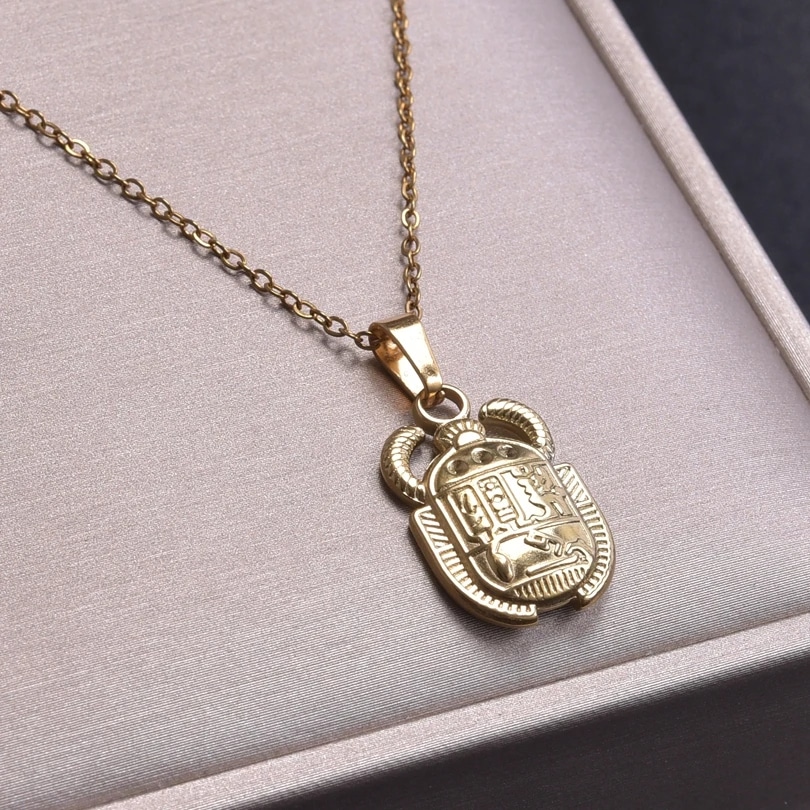 Pendentif Egyptien en Forme de Scarabée en Acier Inoxydable