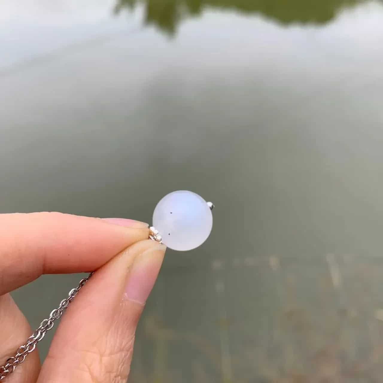 Pendentif Pierre de Lune avec Chaine en Acier Inoxydable