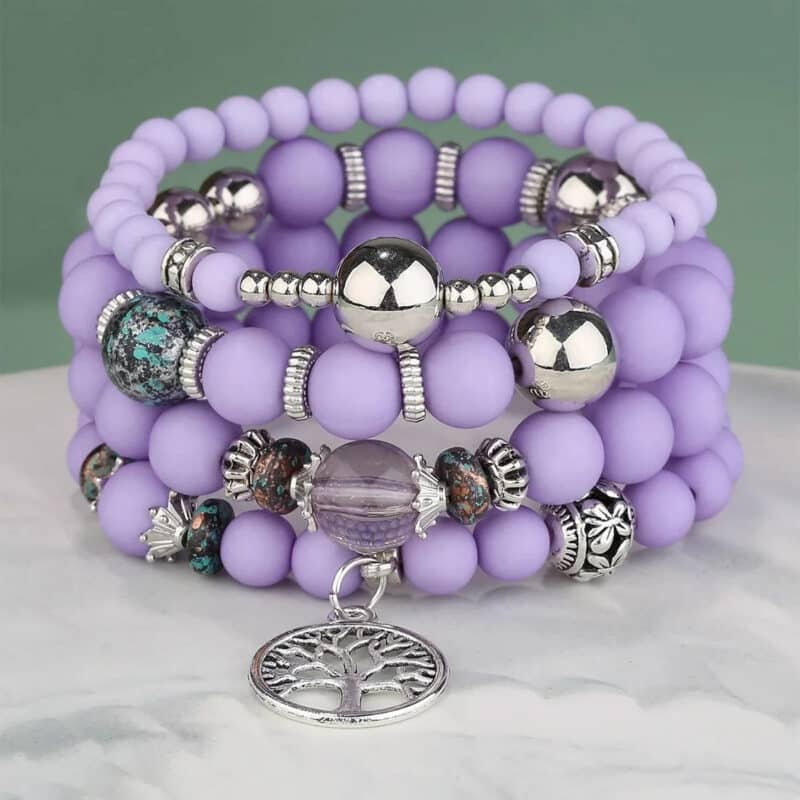 Bracelet de Vie de Style Ethnique avec Perles en Résine sur fond gris et vert