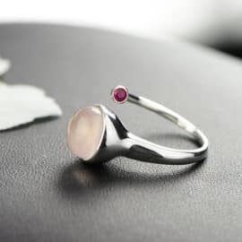 Bague Quartz Rose en Argent avec Zircon