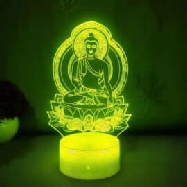 Lampe Bouddha LED 7 Couleurs sur fond vert